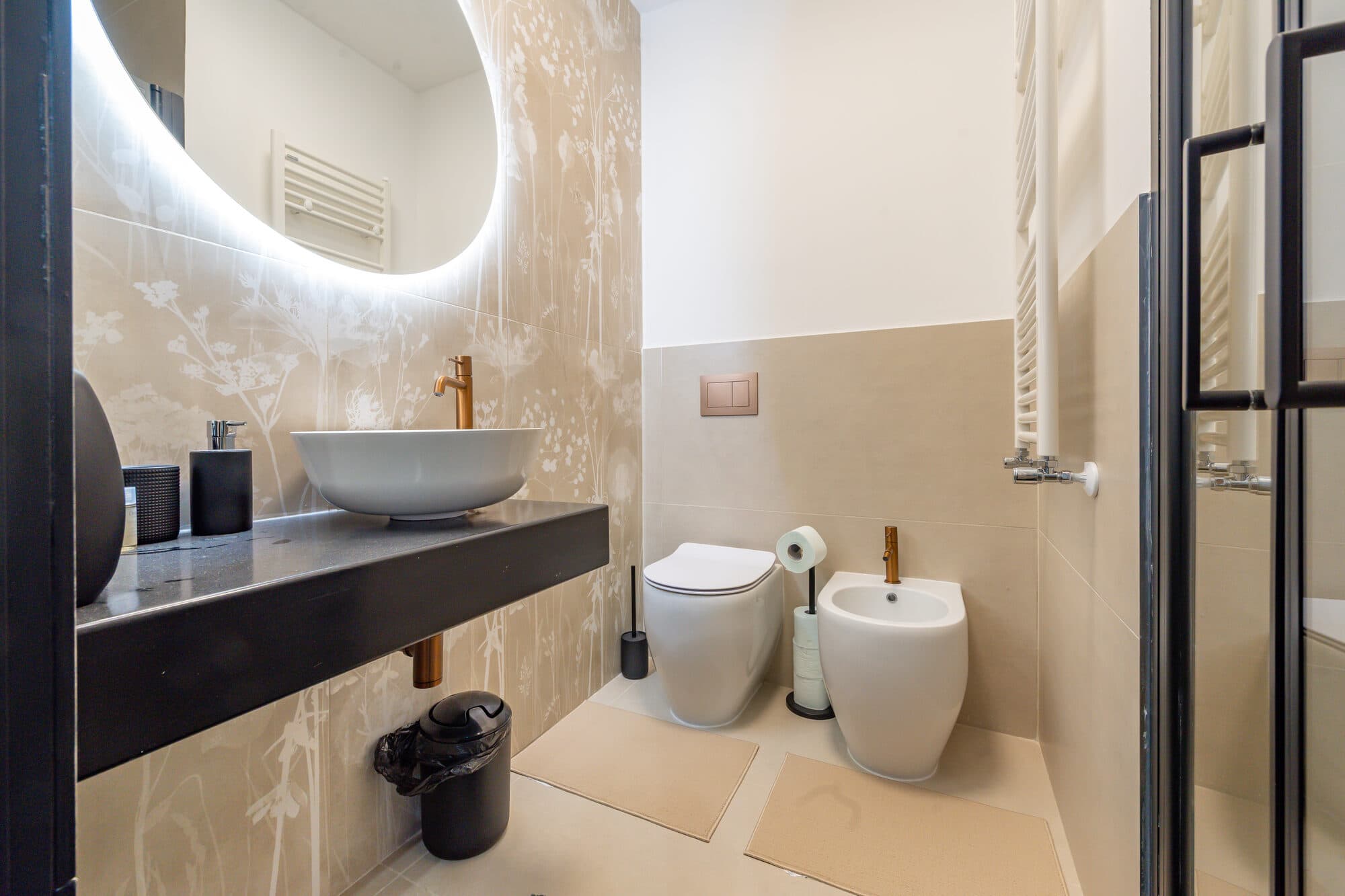Eternal Residency — Taranto Room II